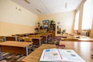 У закладах освіти Кам’янського заборонено отримувати благодійні внески у готівковій формі